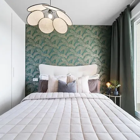 Brand New With Gym&rooftop Pool. Apartamento *